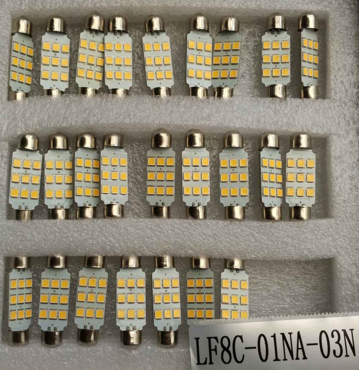 led双头尖灯泡 41mm 12v 暖白